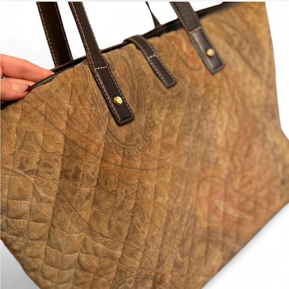 J.McLaughlin Vintage Velvelt Paisley Large Tote Bag. - Picture 4 of 7